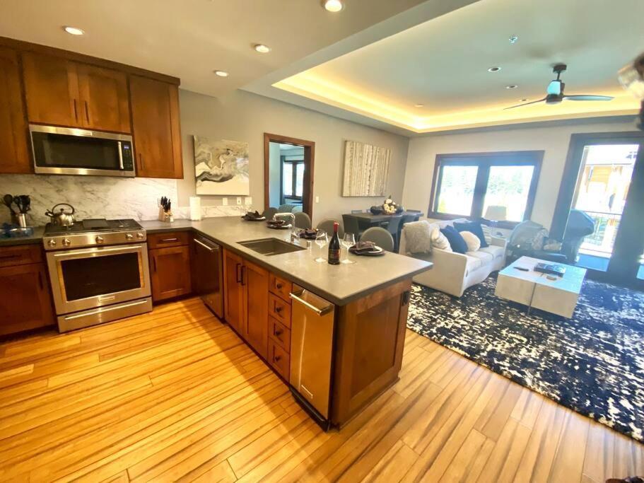 Ski In/Out - Zalanta - Great Location- 2 Hot Tubs - Heated Pool Саус Лэйк Тахо Экстерьер фото